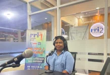 Menyediakan Minyak Kasih sebelum Pintu Tertutup