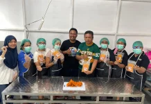 Polnustar Latih Kelompok Sengkanaung Manente Olah Tuna Jadi Stik Naget