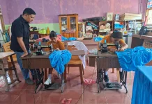 Sekolah Luar Biasa Manganitu Latih Siswa Menjahit Taplak Meja