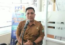 Guru di Perbatasan Tetap Semangat Mengabdi
