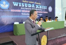 AKP GMIST Mewisuda 39 Mahasiswa Sandang Ahli Madya