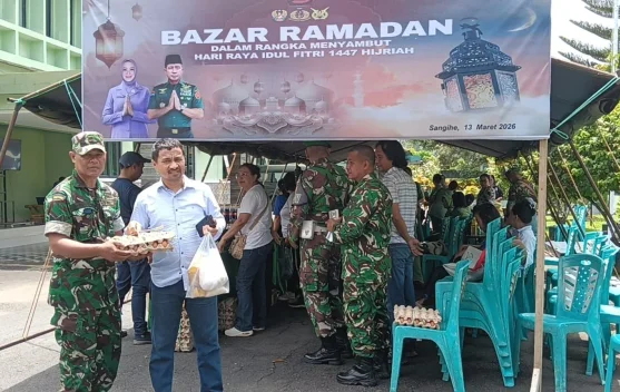 Warga Antusias Belanja di Bazar Ramadan Kodim Sangihe