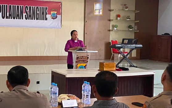 Binrohtal Polres Sangihe Perkuat Iman Personel