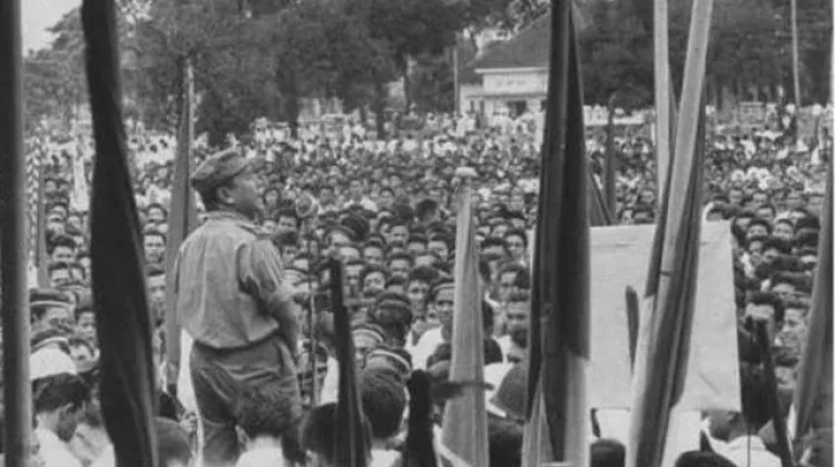 15 Februari dalam Catatan Sejarah Dunia