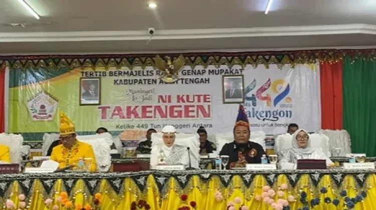 Ketua DPRK Aceh Tengah Pimpin Sidang HUT Kute Takengen