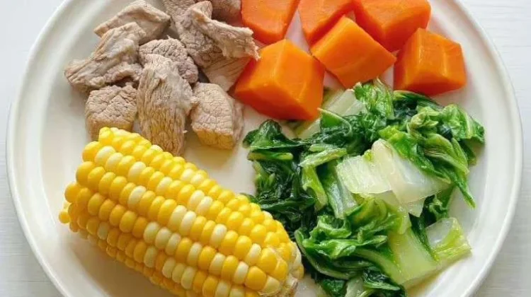 Anjuran Konsumsi Makanan Bergizi Seimbang saat Sahur dan Berbuka