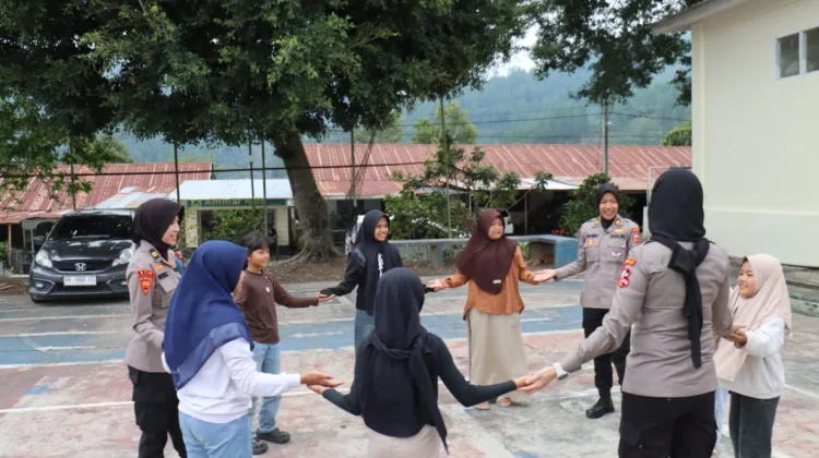Mahasiswa STIK 83 Gelar Trauma Healing untuk Anak Korban Banjir di Takengon