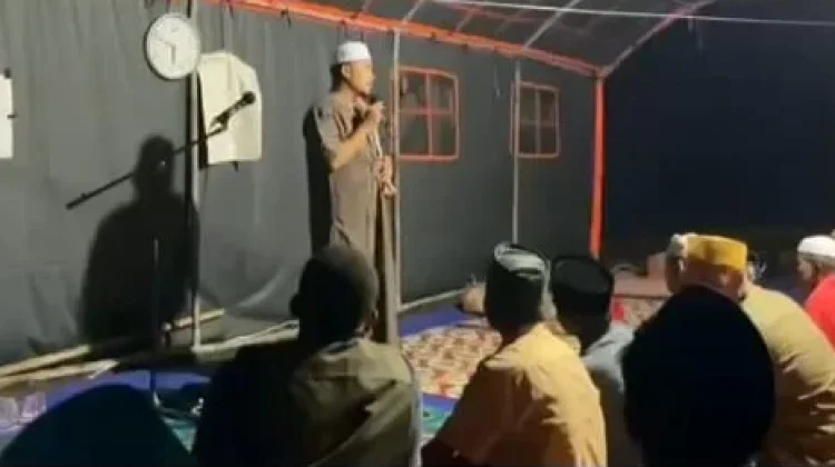 Ramadan di Pengungsian, Tengku Ridwan  Hadirkan Semangat di Desa Delung Sekinel