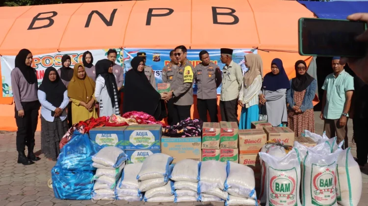 Kapolri Kembali Kirim Bantuan Logistik untuk Warga Takengon