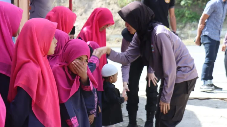 STIK 83 dan Polres Aceh Tengah Kunjungi Panti Asuhan