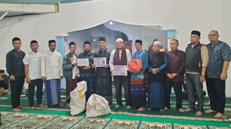 Tim TIR dan Arek Suroboyo Salurkan Ribuan Paket Lebaran untuk Warga Gayo