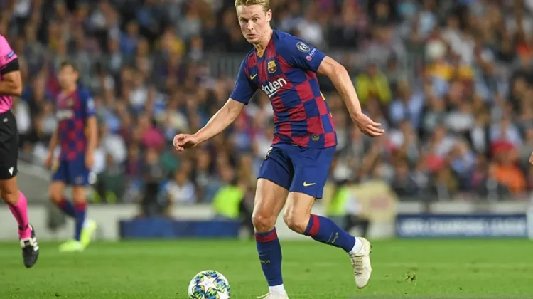 De Jong Cedera Hamstring, Barcelona Kehilangan Gelandang Kunci Enam Pekan
