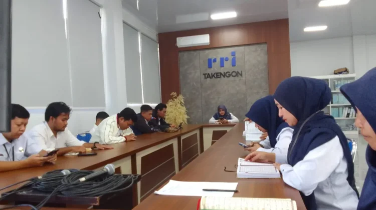 Karyawan LPP RRI Takengon Gelar Tadarus Selama Ramadan
