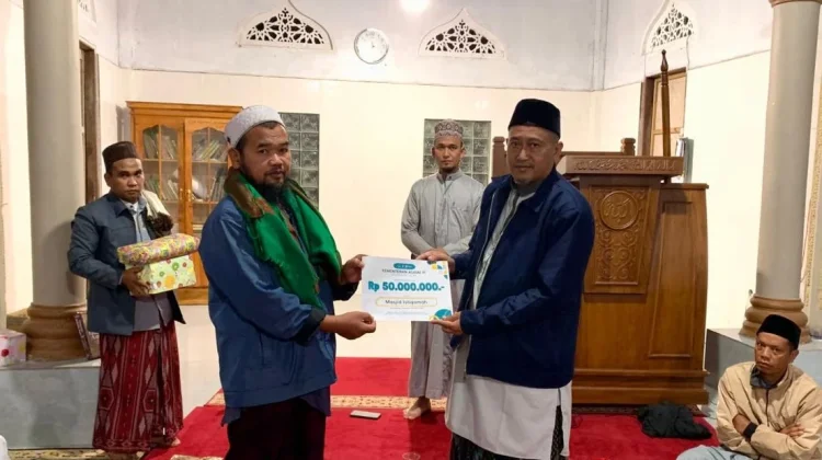 Safari Ramadhan, Kemenag Bener Meriah Salurkan Bantuan Masjid dan Meunasah