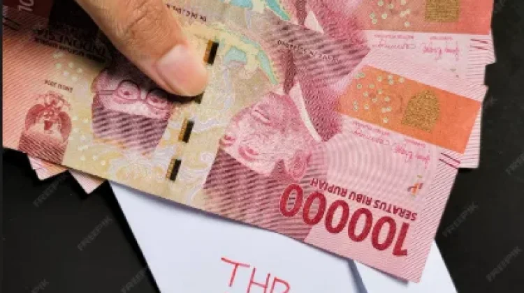 Sering Disamakan, Ini Bedanya THR dan BHR