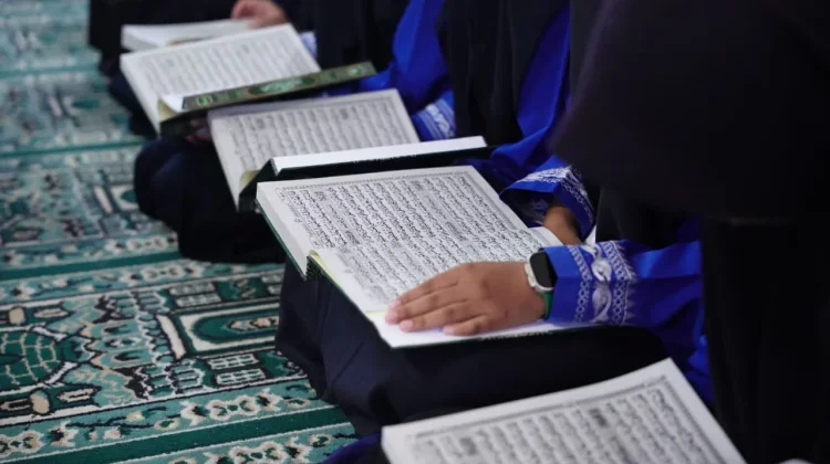 SMP Negeri 2 Takengon Gelar Khatam dan Nuzulul Qur’an