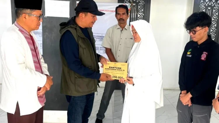 Keluarga Korban Bencana di Gayo Lues Terima Santunan Kemensos RI