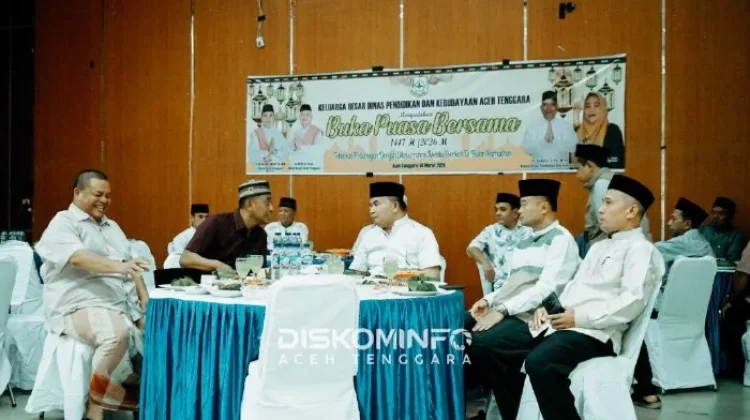 Perkuat Silaturahmi, Bupati Fakhry Hadiri Buka Puasa Bersama Dinas Pendidikan