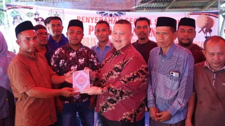 Wabup Heri Salurkan Banpres untuk Korban Bencana