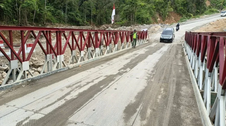 Babinsa Koramil 05/Permata Laksanakan Patroli Rutin