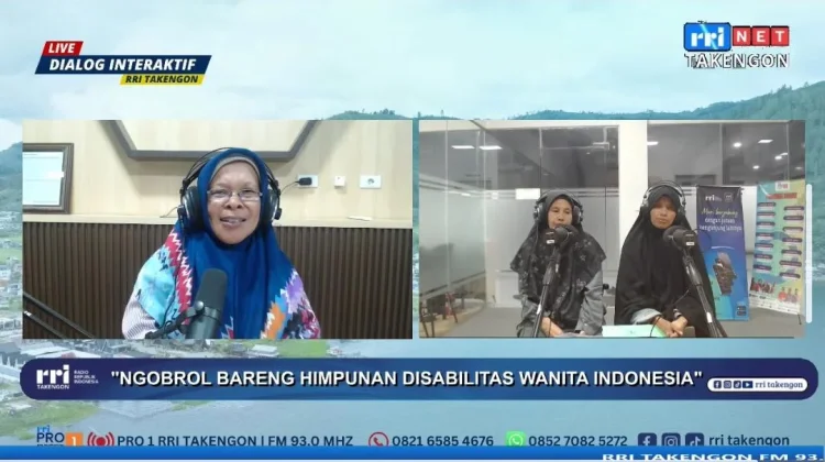 Perempuan Disabilitas  Diajak Berkarya lewat Kerajinan Kerawang