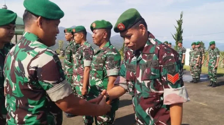 16 Prajurit Kodim 0119/Bener Meriah Naik Pangkat