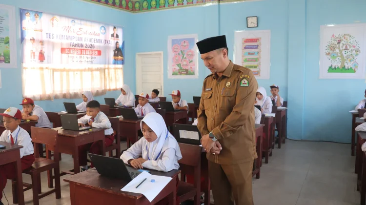 Tinjau TKA SD, Sekda: Jadi Bahan Evaluasi Kemampuan Siswa