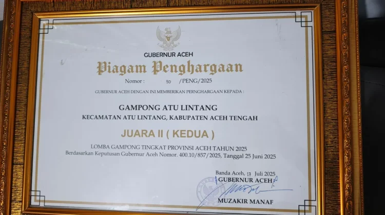 Atu Lintang Terima Penghargaan Lomba Gampong Tingkat Provinsi