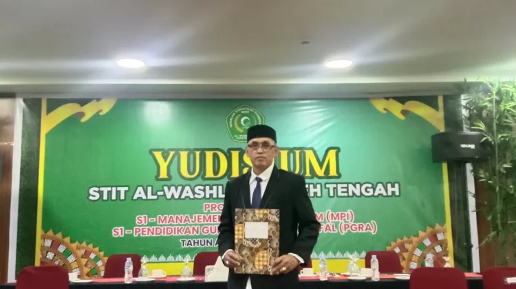 Suartona: Semangat Tak Pernah Padam Menggapai Gelar S1