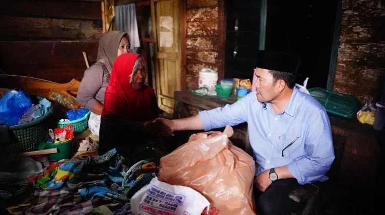 Ahad Berkah Menyasar Warga Jagong Jeget