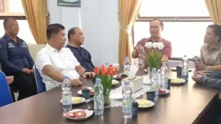 Wakil DPRA Tinjau Pelayanan Kesehatan di BLUD Datu Beru