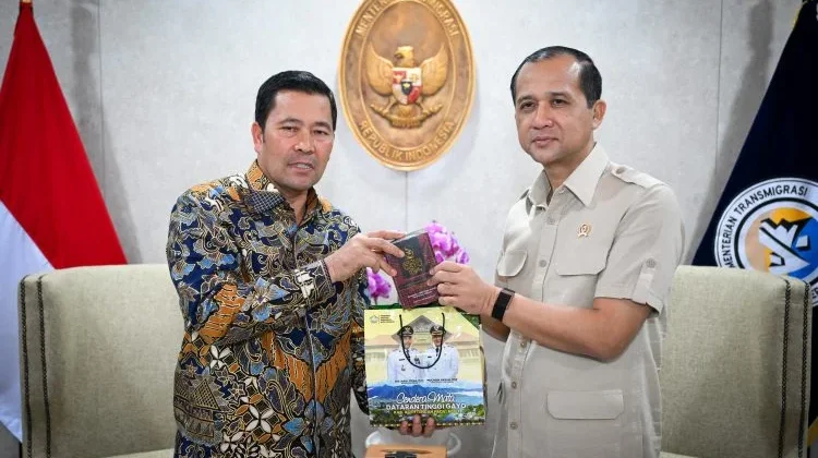 Bupati Haili Kunjungi Menteri Transmigrasi