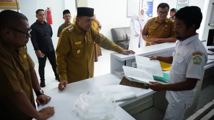 Wabup Muchsin Tinjau Layanan Medis Pasca Pemberlakuan Pergub JKA