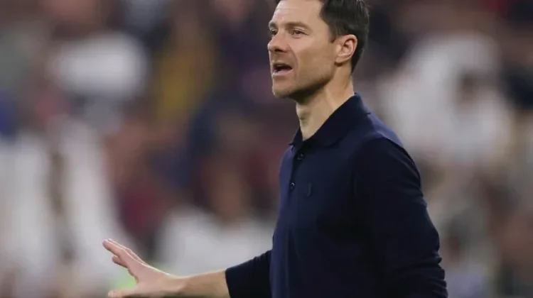 Chelsea Serius Incar Xabi Alonso Musim Panas Ini