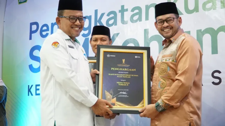 Kemenag Aceh Tengah Raih Penghargaan Media Sosial Terbaik II se-Aceh