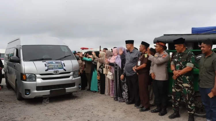 Polres Bener Meriah Amankan Pelepasan Jamaah Haji