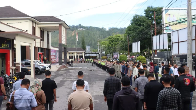 Kapolres Aceh Tengah Pimpin Apel Gelar Pasukan Pengamanan Malam Takbiran
