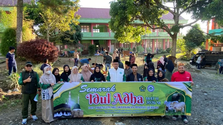 IAIN Takengon Sembelih 20 Ekor Sapi Qurban