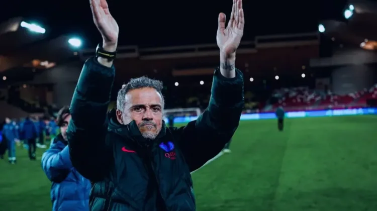Enrique Sebut Gelar Liga Champions PSG Musim Ini Lebih Sulit Diraih