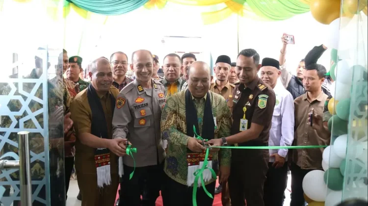 Gedung Baru Bank Aceh Syariah KCP Simpang Balik Diresmikan