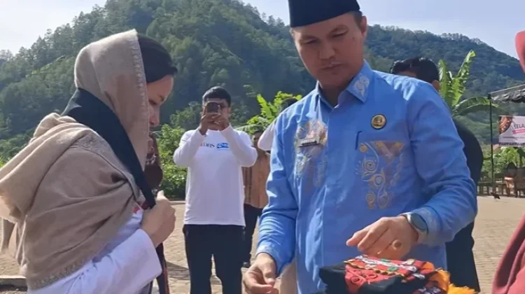 DBS Bank dan Yayasan Plan Internasional Kunjungi Takengon