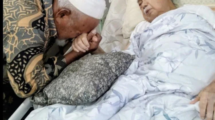 Aceh Berduka Atas Kepergian Zaini Abdullah