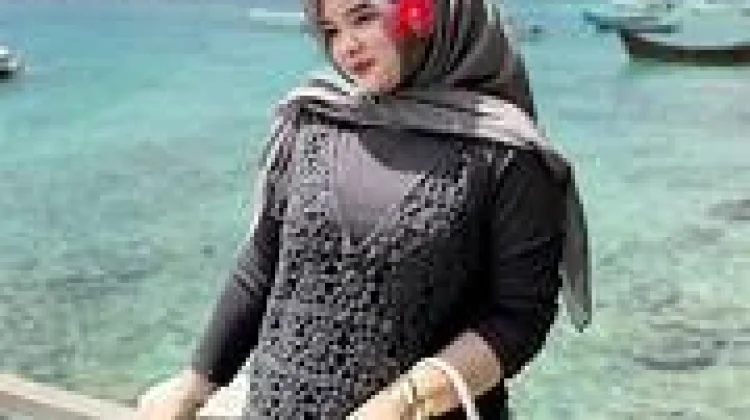 Dari Tenda Darurat ke Panggung Nasional: Kisah Nadia Mahara Mengharukan Indonesia