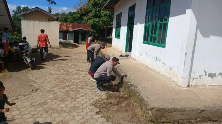 Polsek Mesidah Gelar Bakti Sosial dan Religi