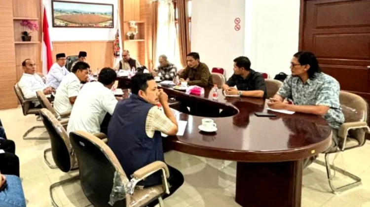 Wabup Gayo Lues Minta OPD Percepat Lengkapi Data Pascabencana