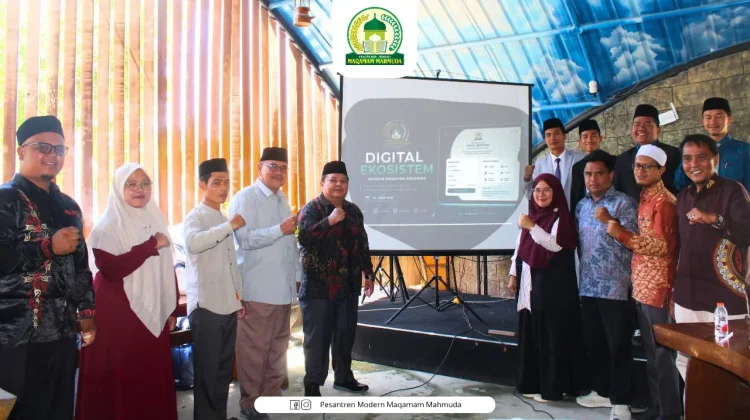 Pesantren Maqamam Mahmuda Luncurkan Aplikasi dan Smart Card Santri
