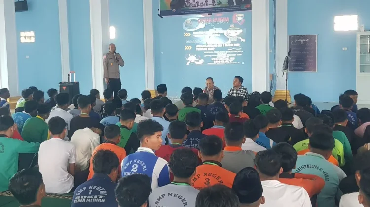 Pelajar Diminta Jauhi Narkoba