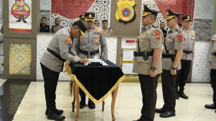 Kapolda Aceh Pimpin Sertijab 7 PJU dan 9 Kapolres