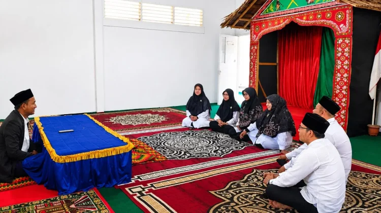 KUA Timang Gajah Tingkatkan Kemampuan Fotografi dan Videografi Penyuluh Agama