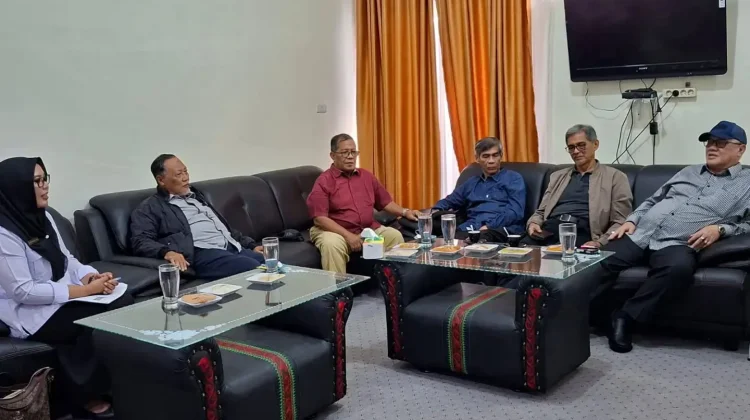 Tim Komisi Ahli Dinas Pertanian dan Perkebunan Aceh Kunjungi Bener Meriah